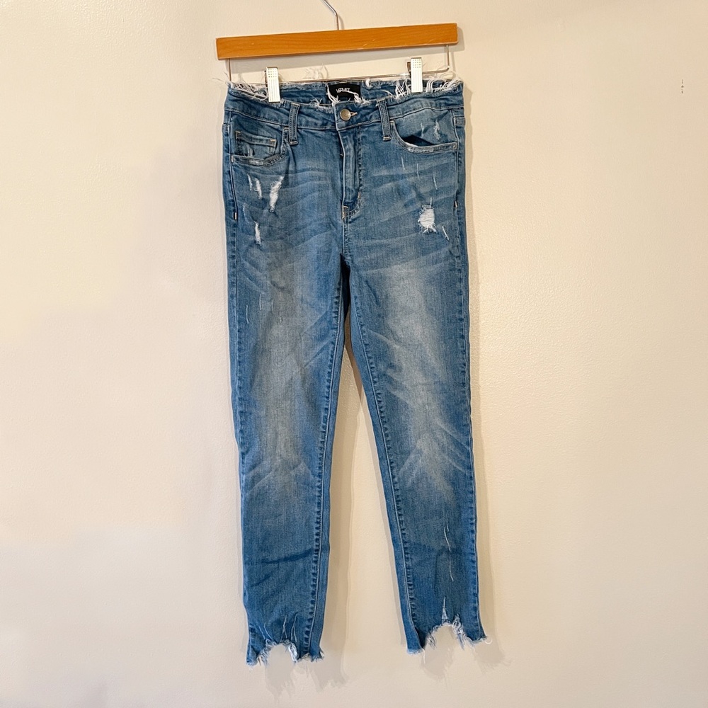 Vervet Distressed Jeans - Picture 1 of 4